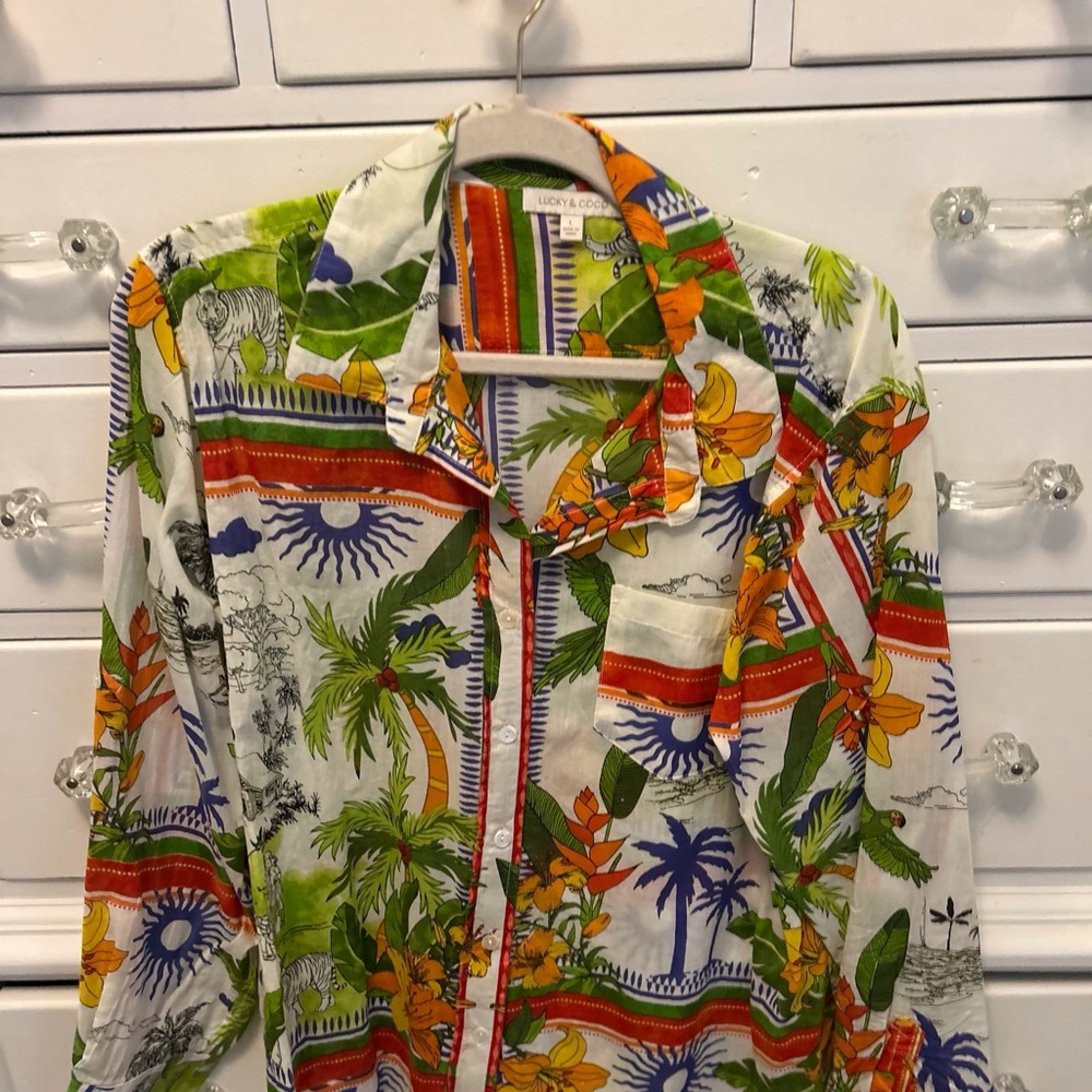 Tropical Print Brightly Colored All Cotton Shirt.  Size Large